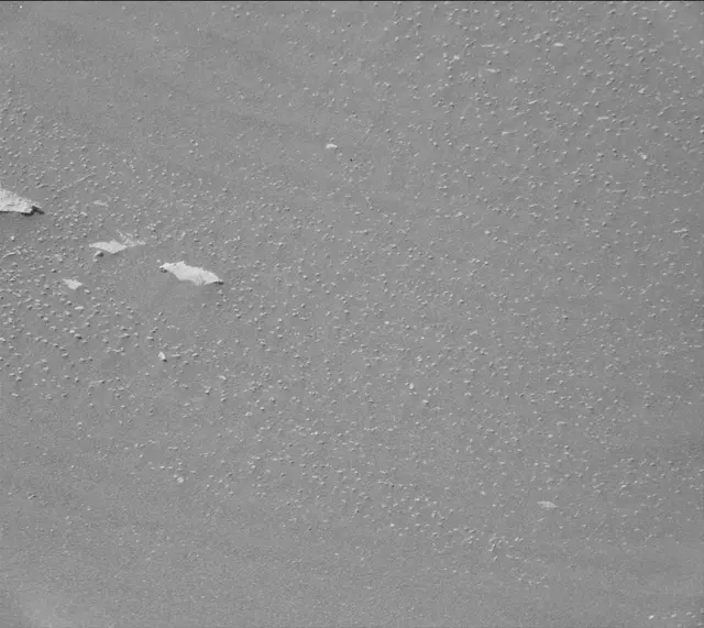 Sol 4071: Mast Camera (Mastcam)