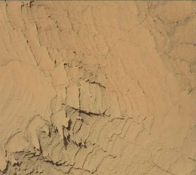 Sol 4071: Mast Camera (Mastcam)