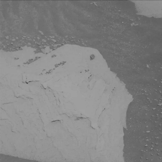 Sol 4071: Mast Camera (Mastcam)