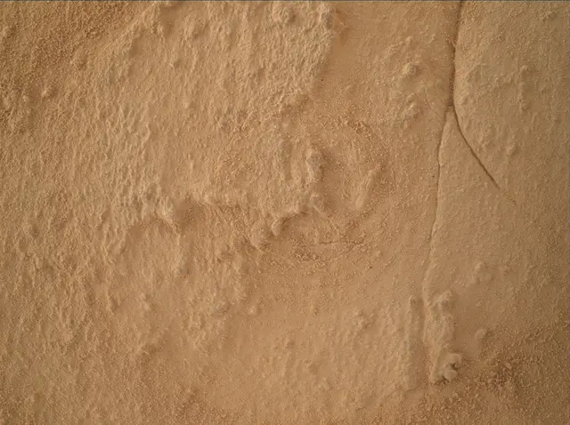 Sol 4071: Mars Hand Lens Imager (MAHLI)