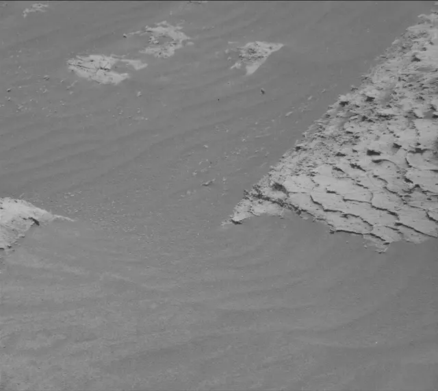 Sol 4073: Mast Camera (Mastcam)