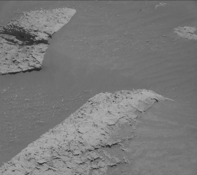 Sol 4073: Mast Camera (Mastcam)