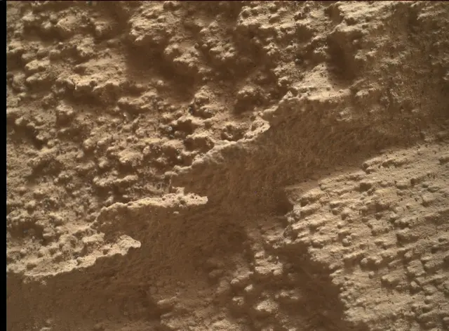 Sol 4073: Mars Hand Lens Imager (MAHLI)
