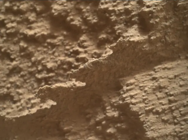 Sol 4073: Mars Hand Lens Imager (MAHLI)