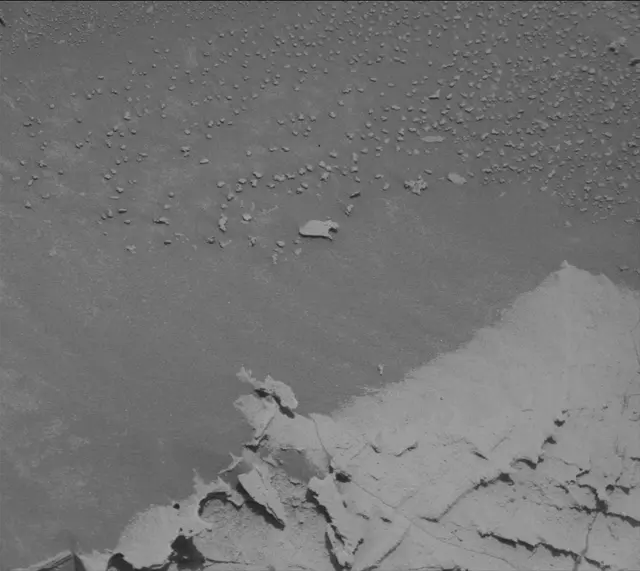 Sol 4074: Mast Camera (Mastcam)