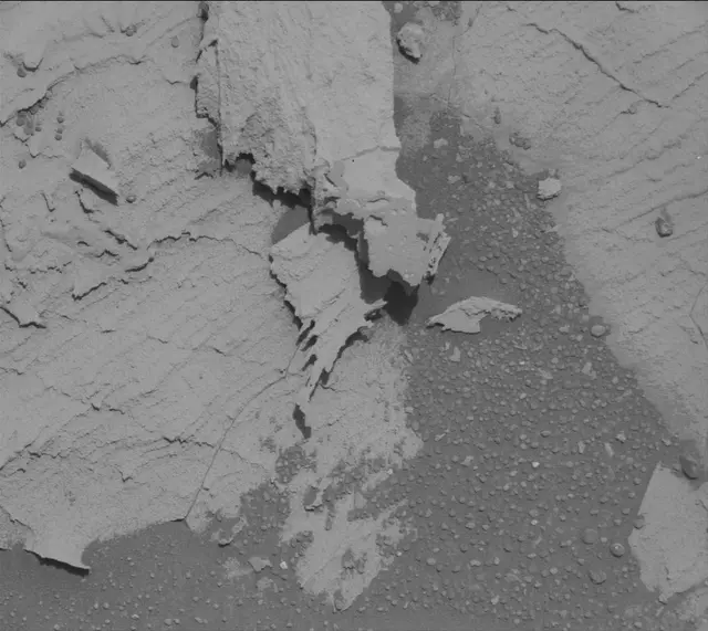Sol 4074: Mast Camera (Mastcam)
