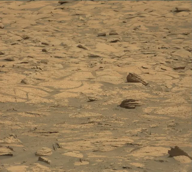 Sol 4074: Mast Camera (Mastcam)