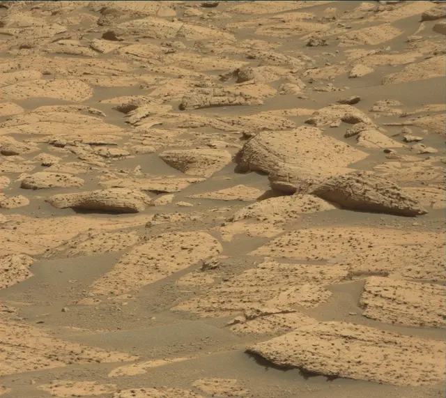 Sol 4074: Mast Camera (Mastcam)