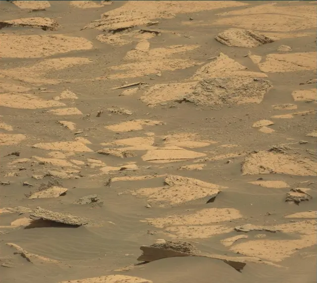 Sol 4074: Mast Camera (Mastcam)