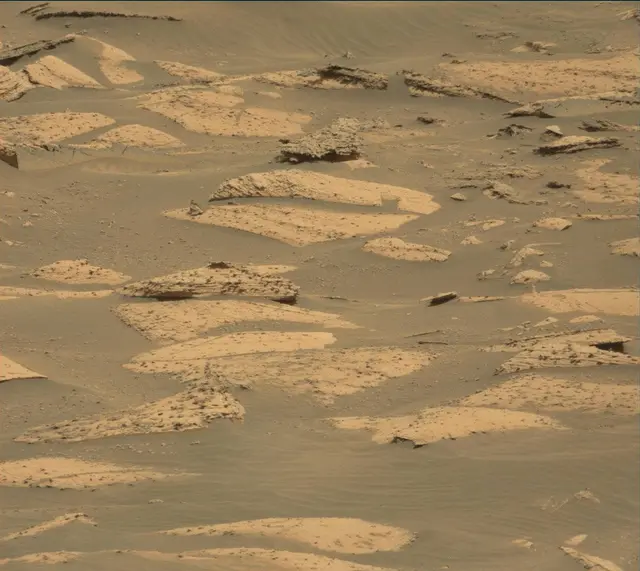 Sol 4074: Mast Camera (Mastcam)