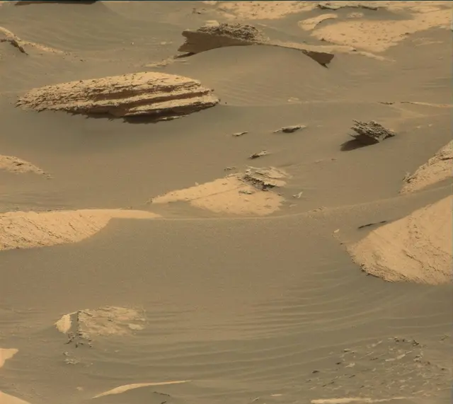 Sol 4074: Mast Camera (Mastcam)