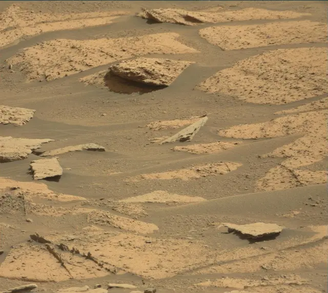 Sol 4074: Mast Camera (Mastcam)