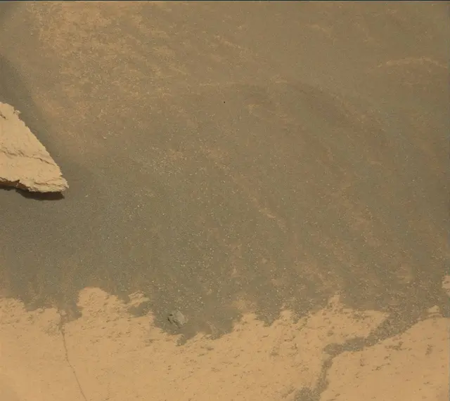 Sol 4074: Mast Camera (Mastcam)