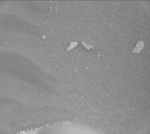 Sol 4074: Mast Camera (Mastcam)