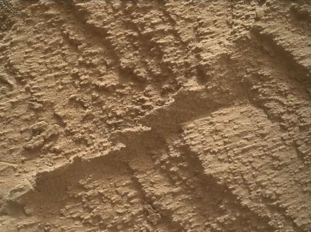 Sol 4074: Mars Hand Lens Imager (MAHLI)
