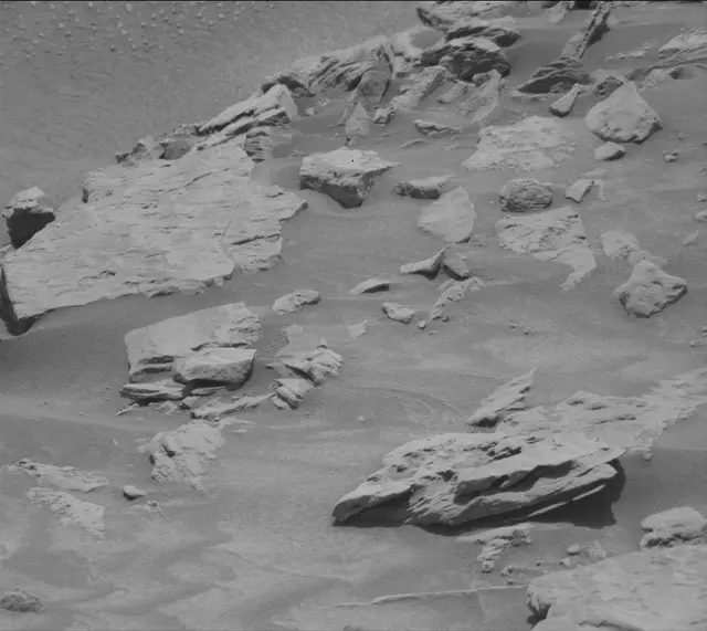 Sol 4076: Mast Camera (Mastcam)