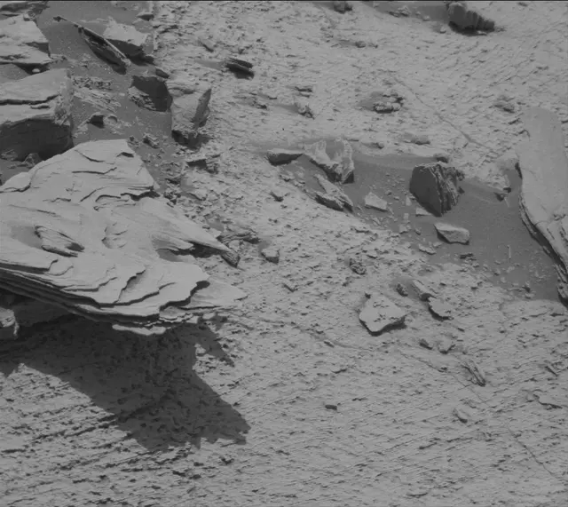 Sol 4076: Mast Camera (Mastcam)