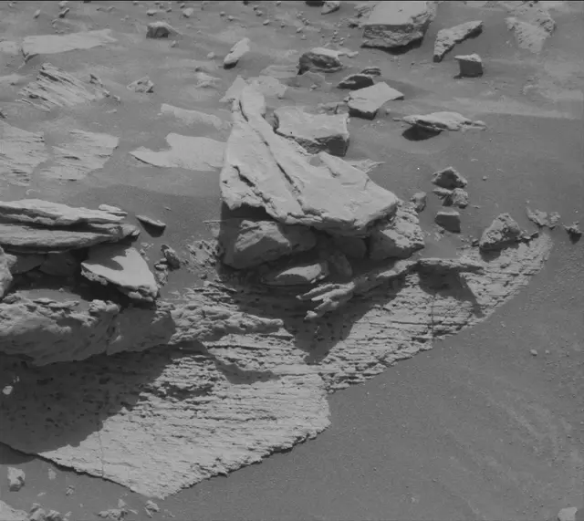 Sol 4076: Mast Camera (Mastcam)