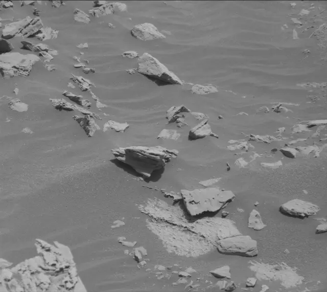 Sol 4076: Mast Camera (Mastcam)