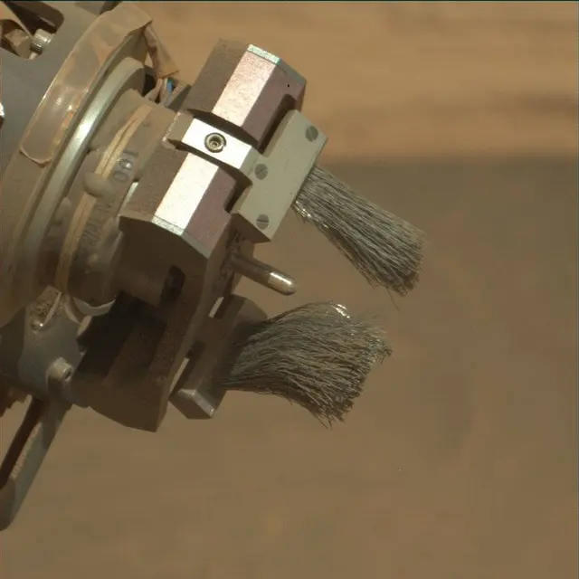 Sol 4076: Mast Camera (Mastcam)