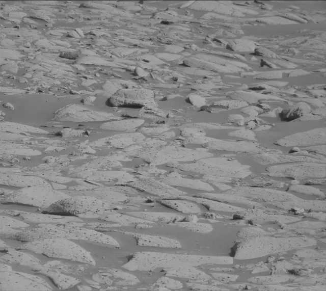 Sol 4076: Mast Camera (Mastcam)