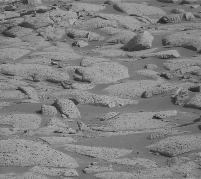 Sol 4076: Mast Camera (Mastcam)