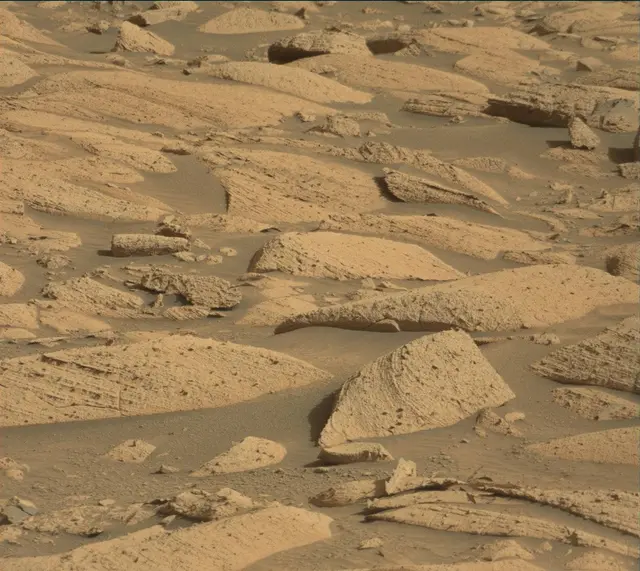 Sol 4076: Mast Camera (Mastcam)