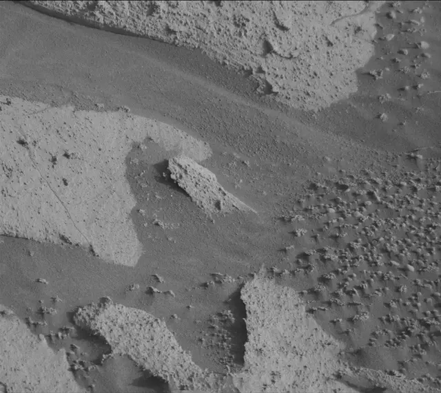 Sol 4076: Mast Camera (Mastcam)