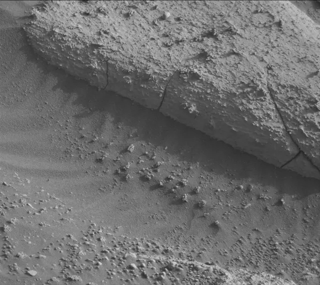 Sol 4076: Mast Camera (Mastcam)