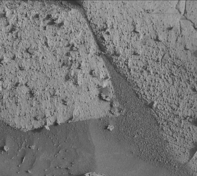 Sol 4076: Mast Camera (Mastcam)