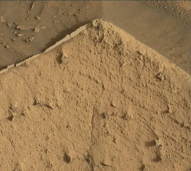 Sol 4076: Mast Camera (Mastcam)