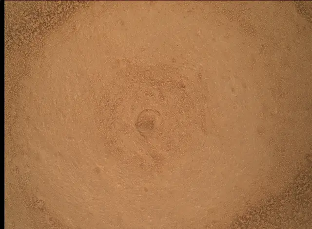 Sol 4076: Mars Hand Lens Imager (MAHLI)