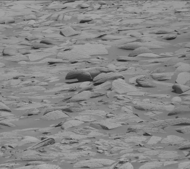 Sol 4078: Mast Camera (Mastcam)