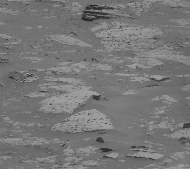 Sol 4078: Mast Camera (Mastcam)