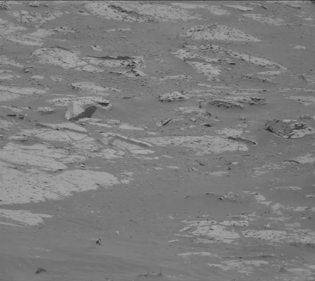 Sol 4078: Mast Camera (Mastcam)