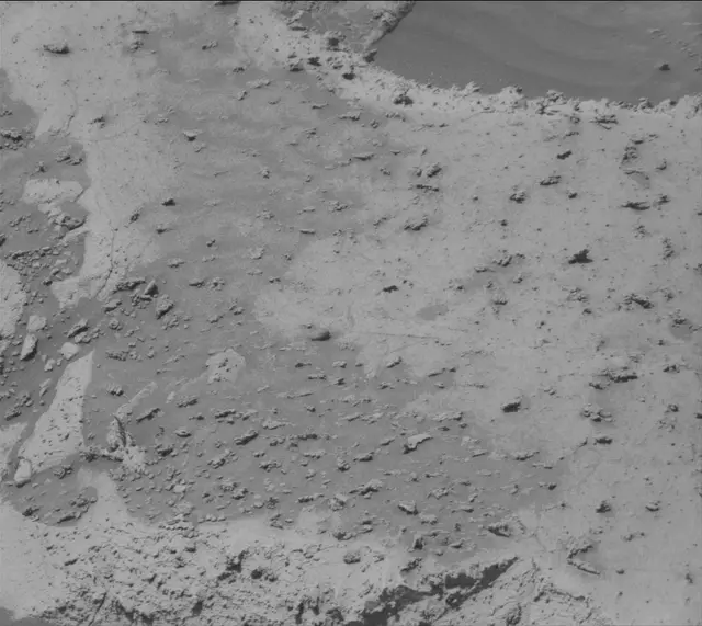 Sol 4078: Mast Camera (Mastcam)