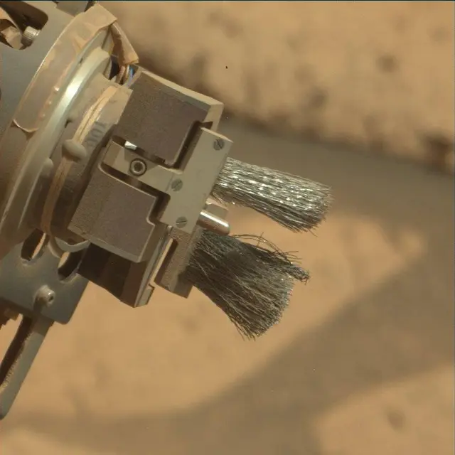 Sol 4078: Mast Camera (Mastcam)