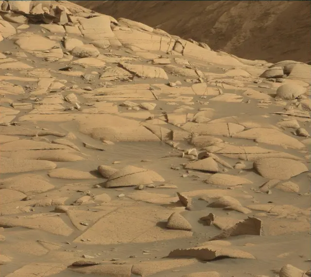 Sol 4078: Mast Camera (Mastcam)