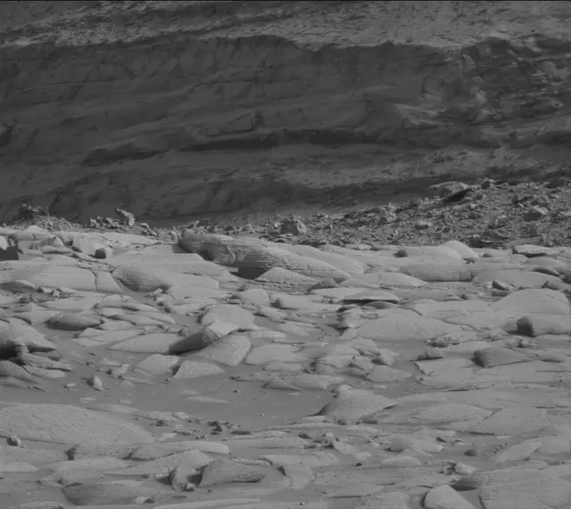 Sol 4078: Mast Camera (Mastcam)
