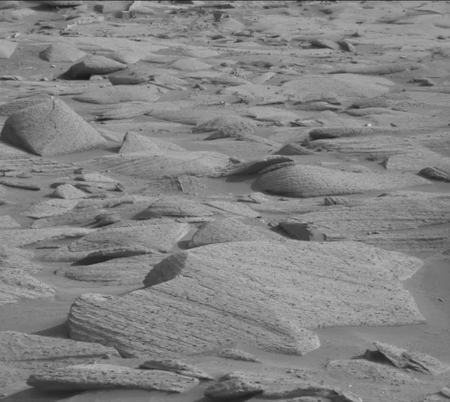 Sol 4078: Mast Camera (Mastcam)