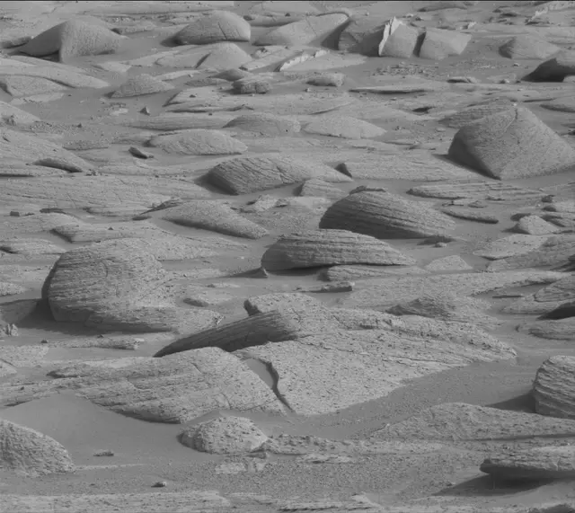 Sol 4078: Mast Camera (Mastcam)