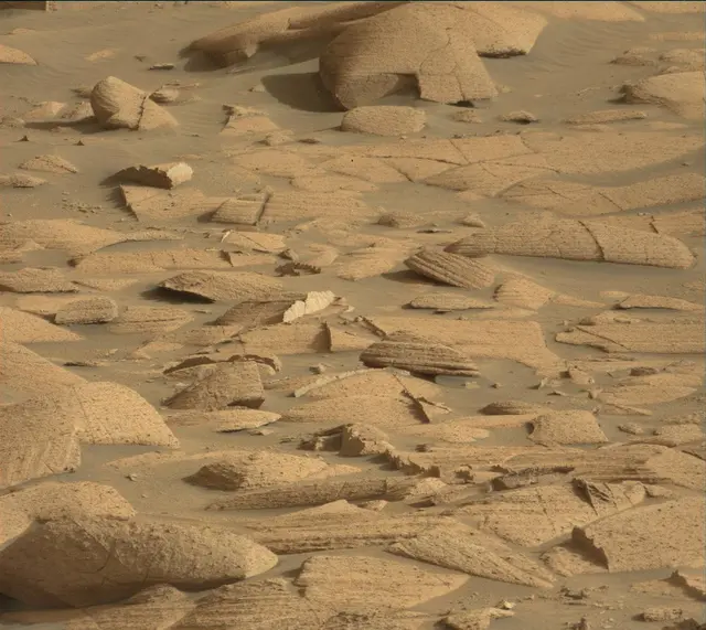 Sol 4078: Mast Camera (Mastcam)