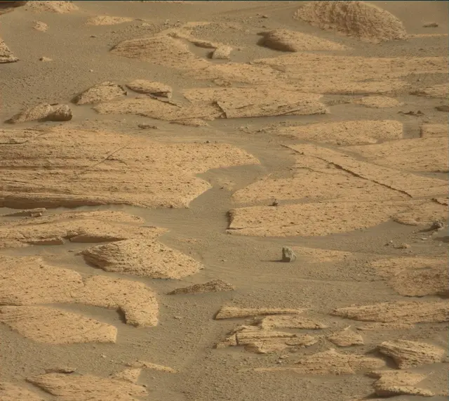 Sol 4078: Mast Camera (Mastcam)