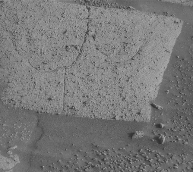 Sol 4078: Mast Camera (Mastcam)