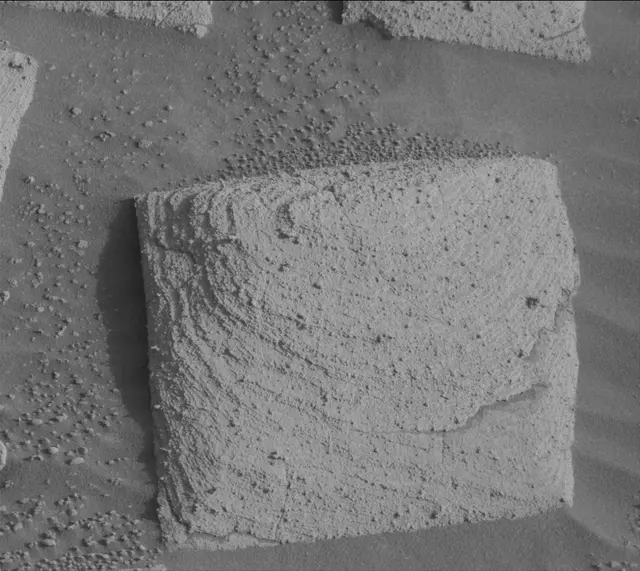 Sol 4078: Mast Camera (Mastcam)