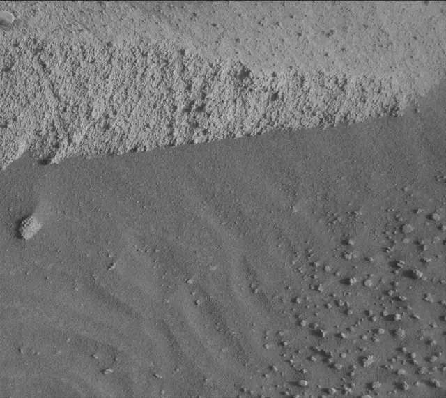 Sol 4078: Mast Camera (Mastcam)