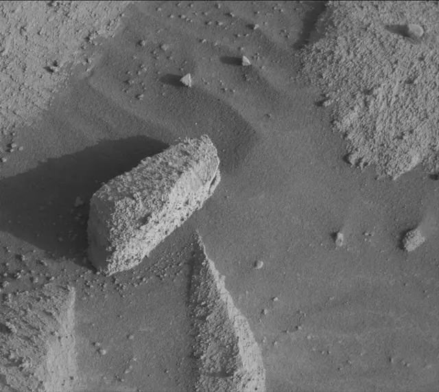 Sol 4078: Mast Camera (Mastcam)
