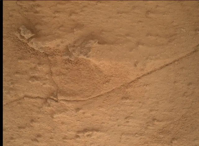 Sol 4078: Mars Hand Lens Imager (MAHLI)