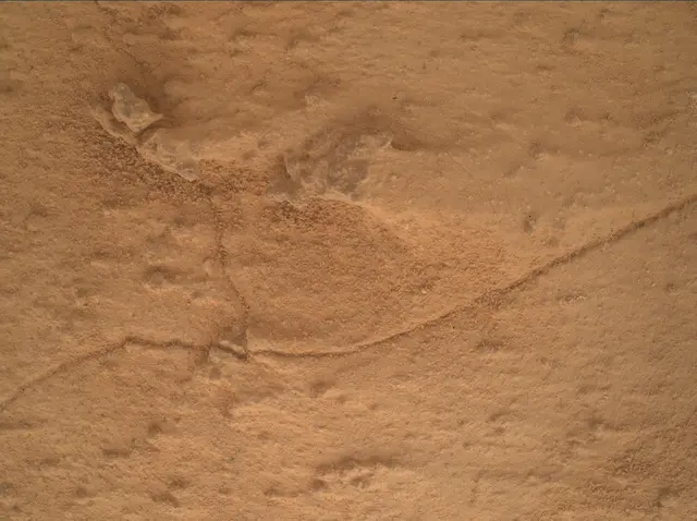 Sol 4078: Mars Hand Lens Imager (MAHLI)