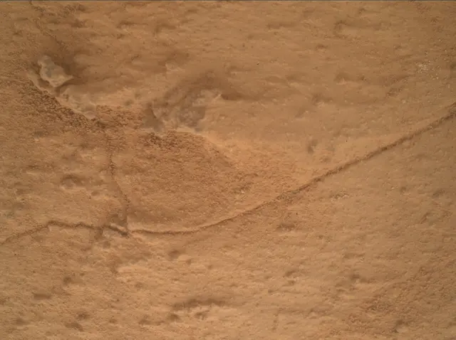 Sol 4078: Mars Hand Lens Imager (MAHLI)